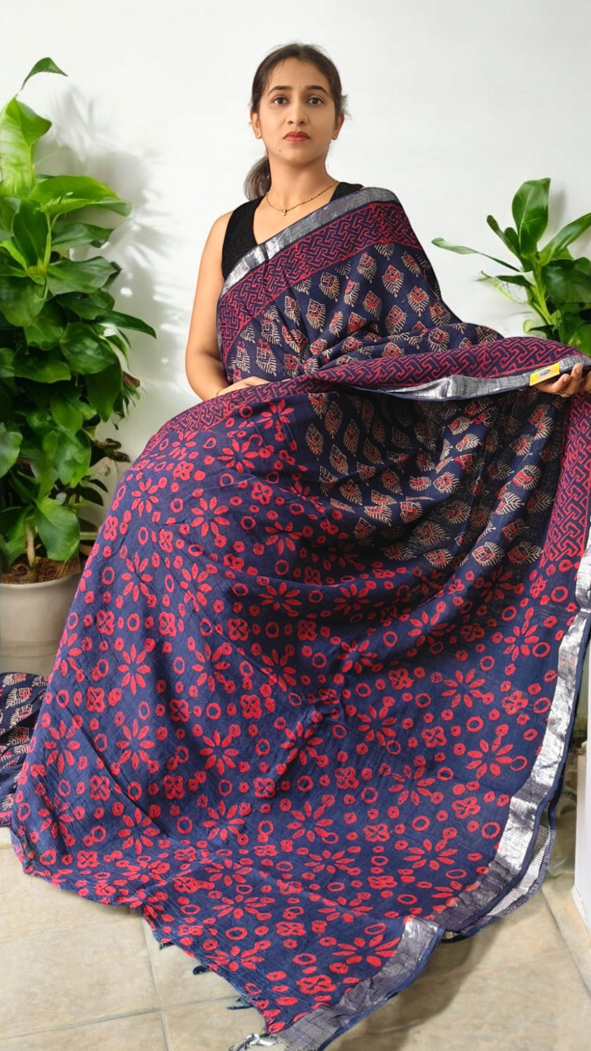 Aarna Navy blue Linen Saree