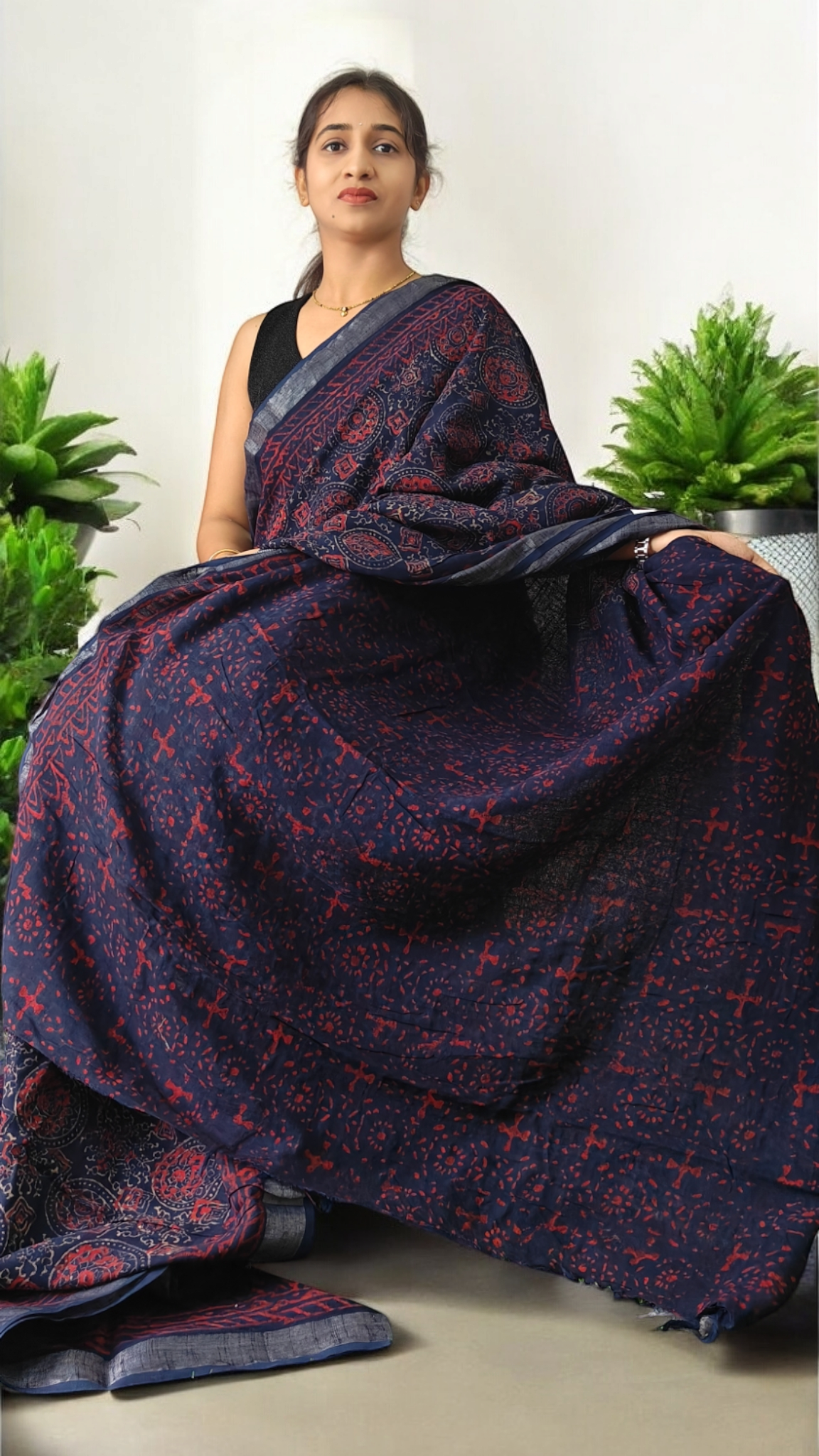 Aarna Navy Blue Linen saree