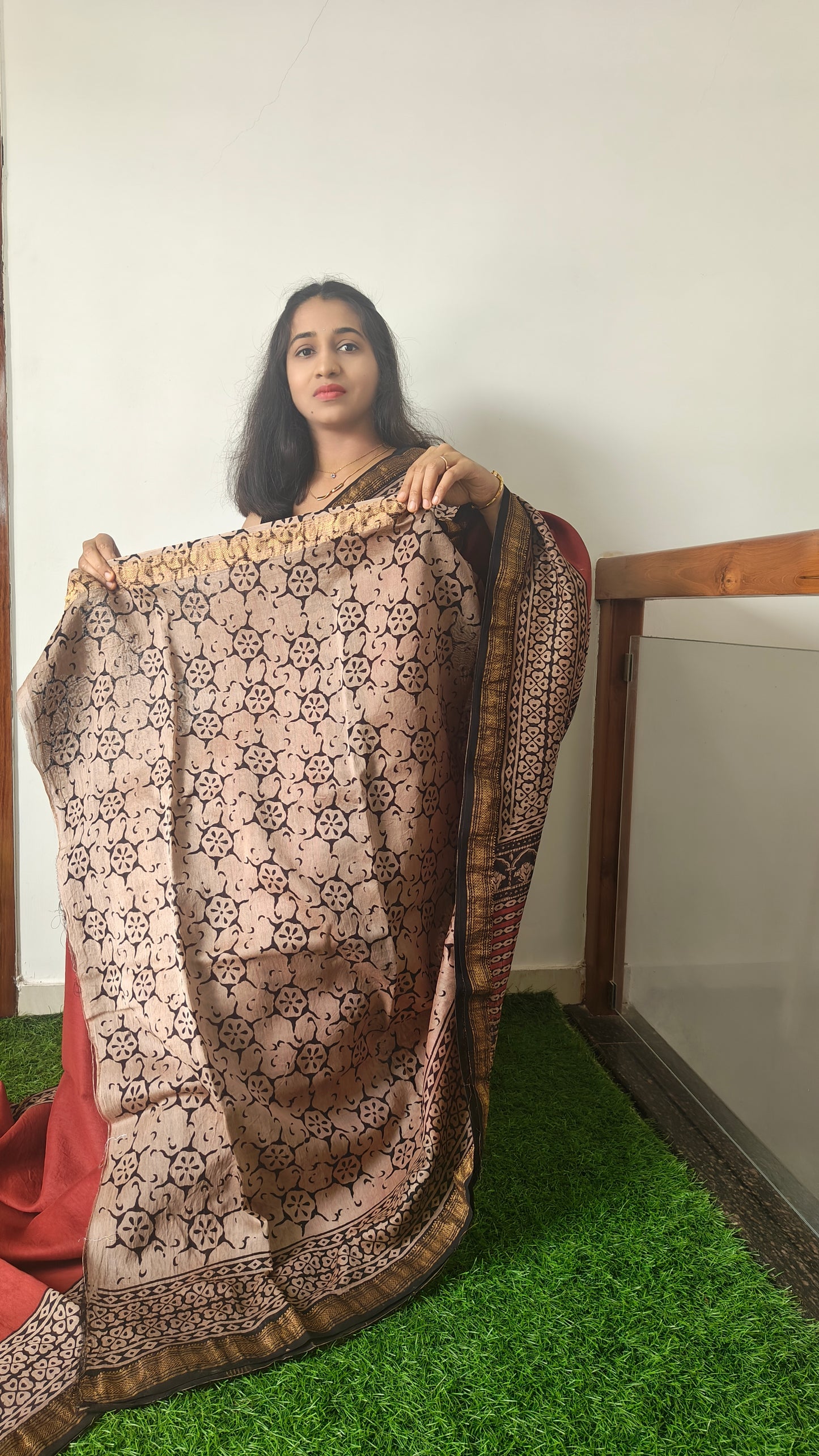 Maroon Maheshwari cotton silk Saree