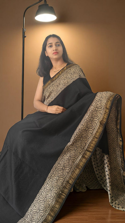 Black & white Maheshwari silk cotton saree