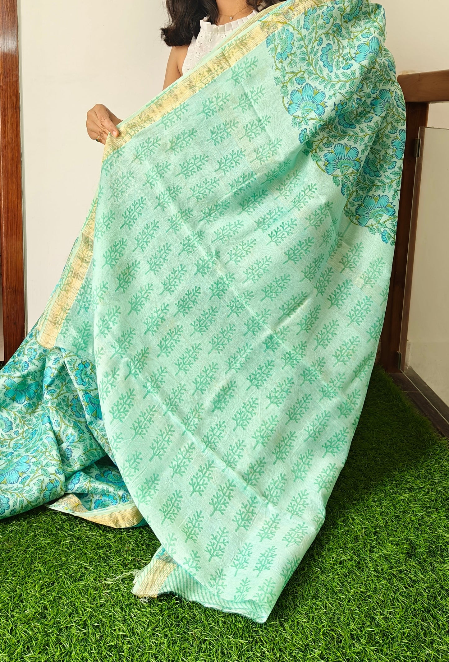 Sea green floral Maheshwari silk cotton saree