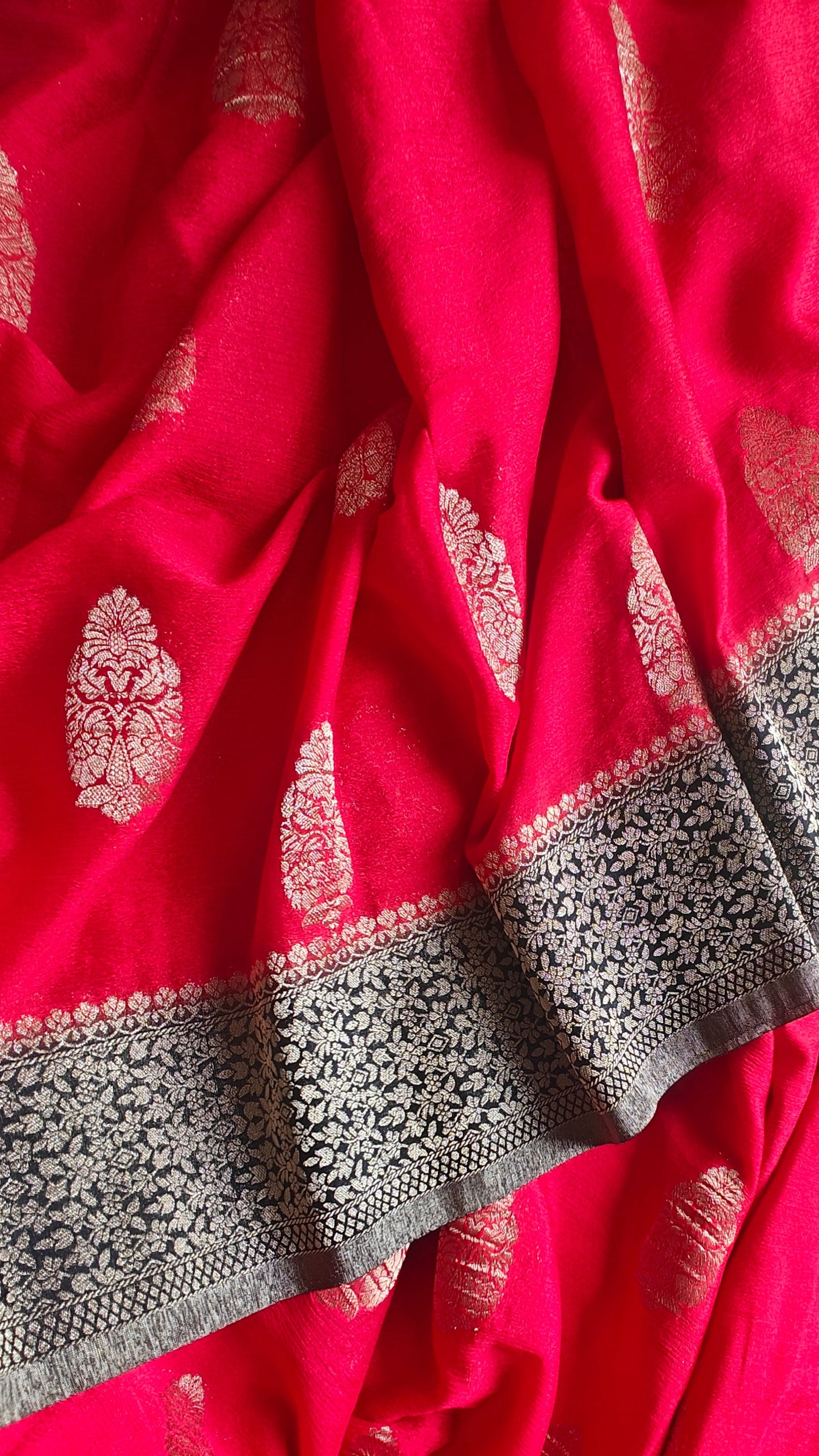 Red & Black Pure chinnon silk