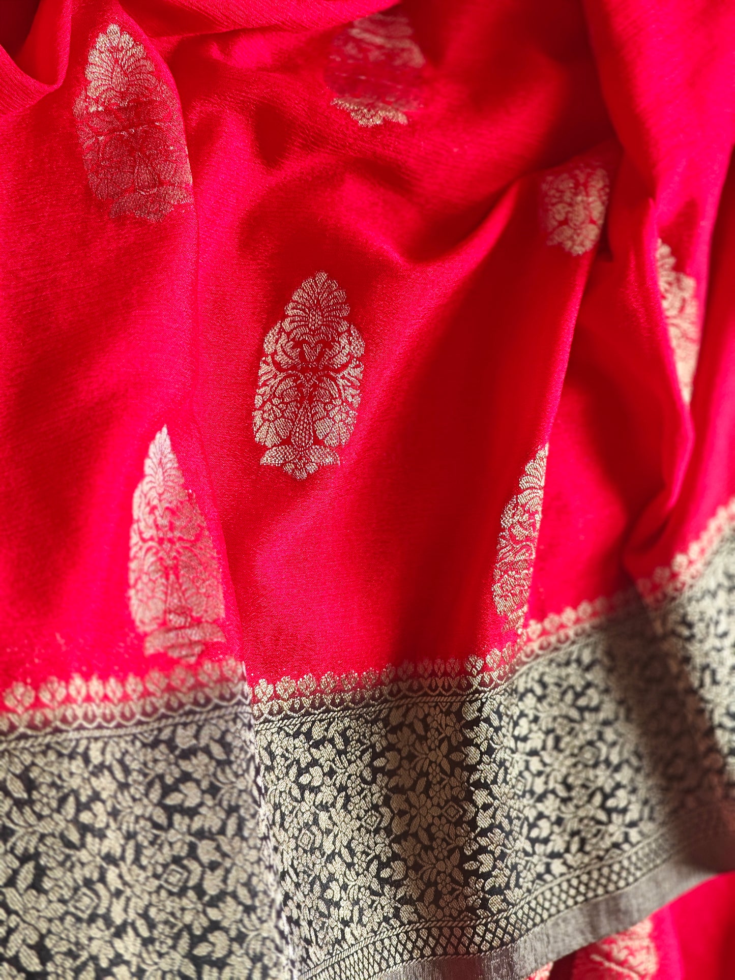 Red & Black Pure chinnon silk