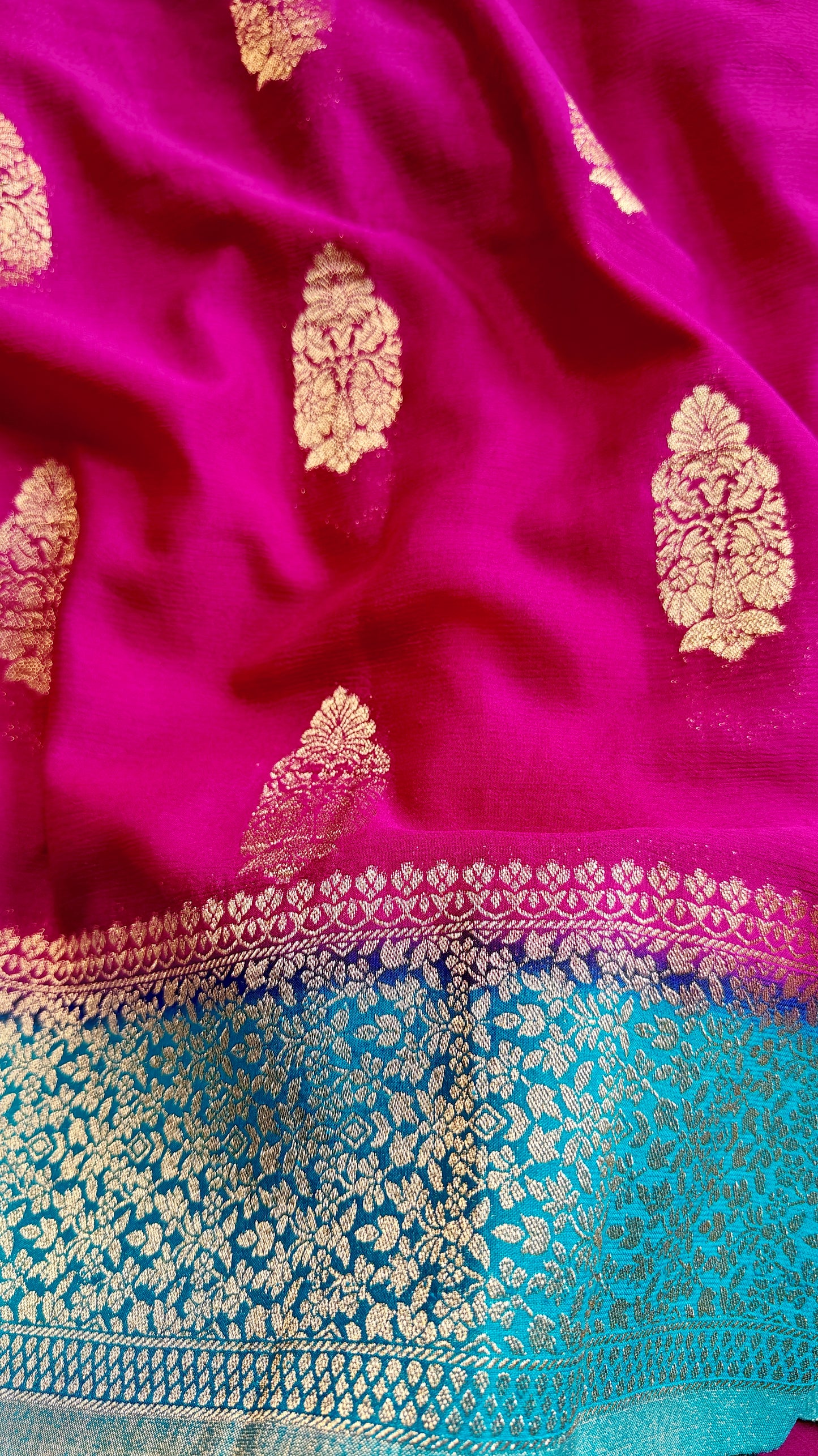 Dark violet & rama green Pure chinnon silk