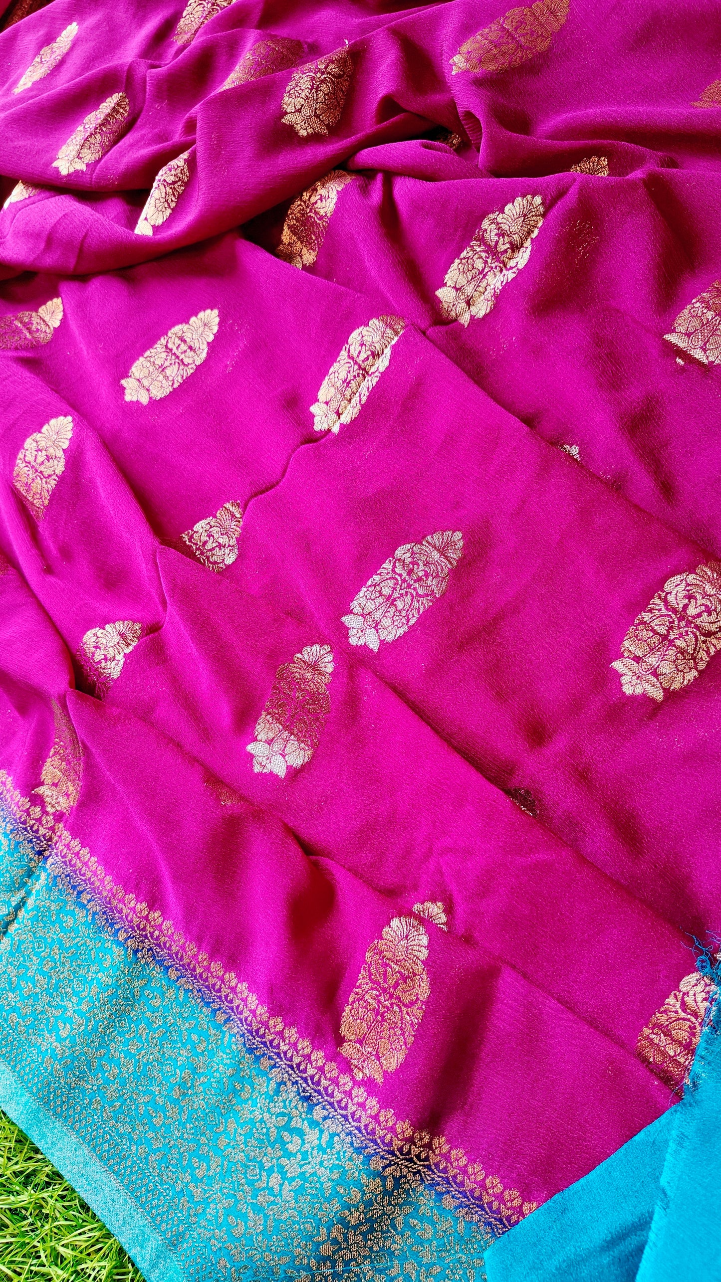 Dark violet & rama green Pure chinnon silk