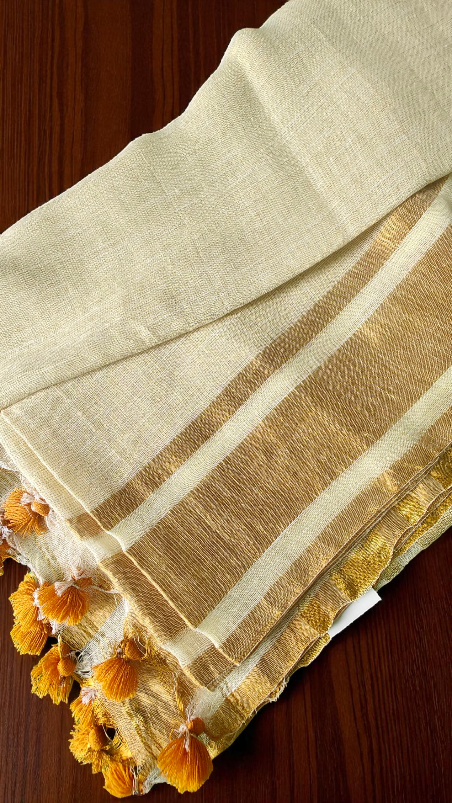 Off white & golden pure lenin saree