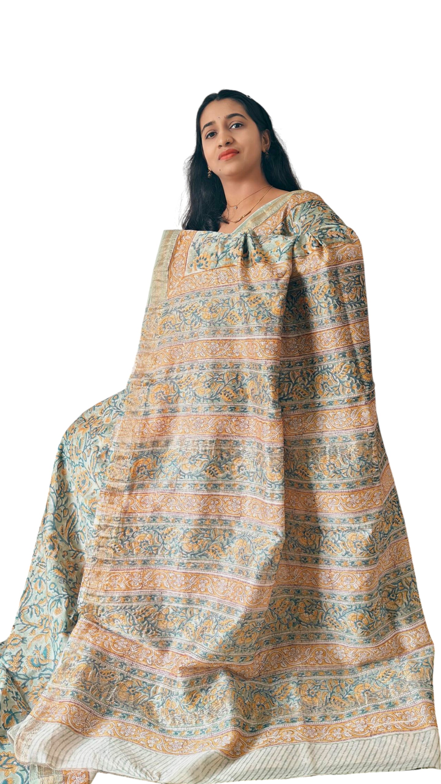 Pastel Green floral Maheshwari silk cotton saree