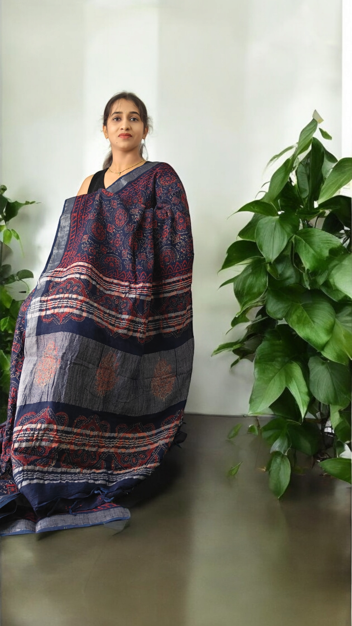 Aarna Navy Blue Linen saree
